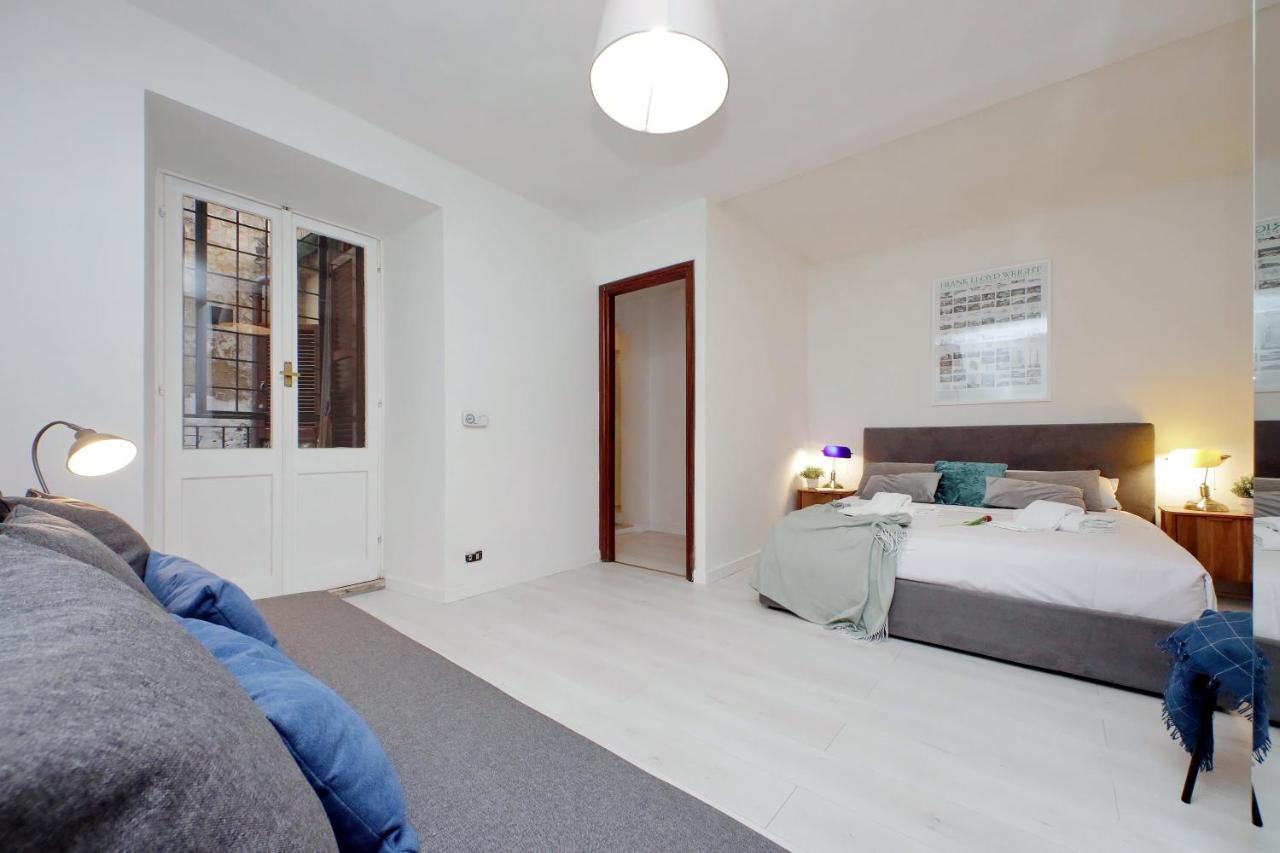 Monti Spacious Apartment 2 Рим Екстер'єр фото